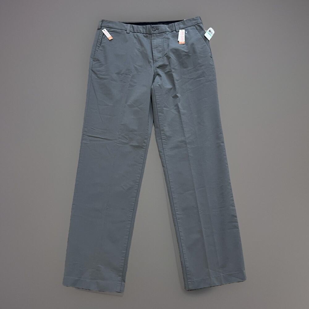 NWT Van Heusen Traveler Pants Mens 34X32 Gray Non Stop Stretch Max Flex Chino